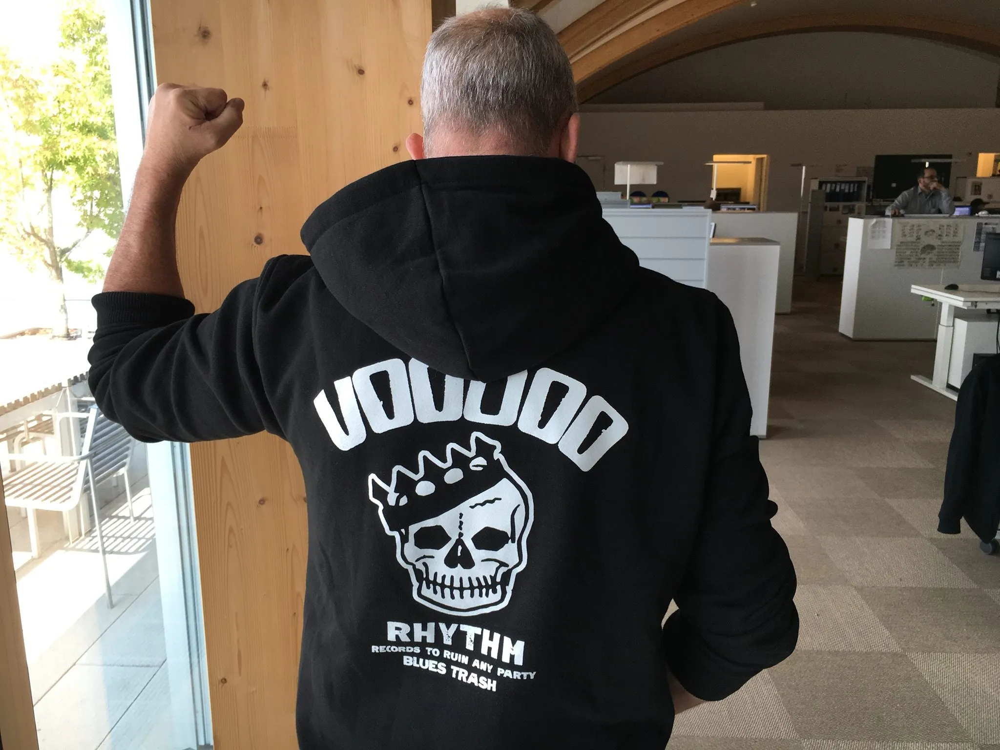 News: Hoodie - Black - Voodoo Rhythm - Front Logo Tag